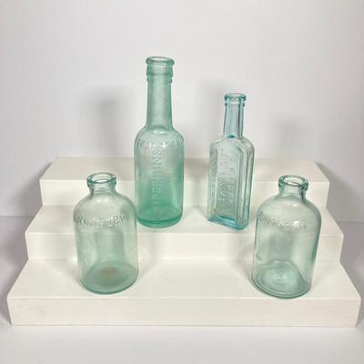 LOT 215: Collection of Vintage / Antique Glass Bottles