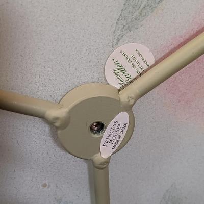 LOT 218: Dresden Floral Plate, Princess House Glass Cake Plate, Pyrex Pie Dishes & More