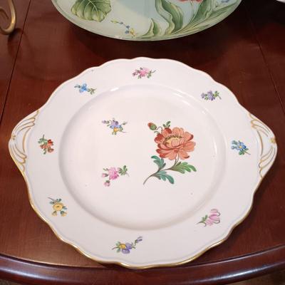 LOT 218: Dresden Floral Plate, Princess House Glass Cake Plate, Pyrex Pie Dishes & More