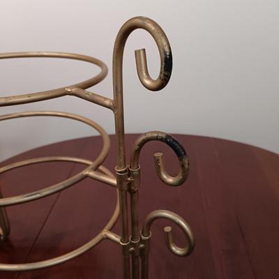 LOT 218: Dresden Floral Plate, Princess House Glass Cake Plate, Pyrex Pie Dishes & More