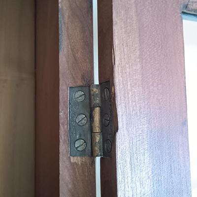 LOT 220: Antique Corner Hutch