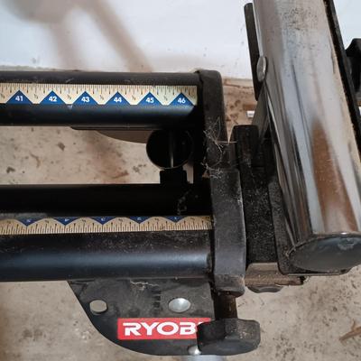 LOT 224: Porter Cable Compound Slide Saw & Ryobi Saw Stand