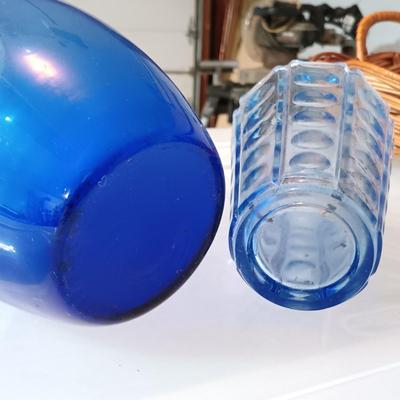 LOT 228: Ransbottom Roseville 1qt Crock, Amber Glass Pedestal Vase, Hobnail Bud Vase & More