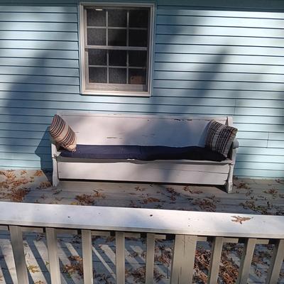 LOT 231: Outdoor Painted Wooden Porch Pew
