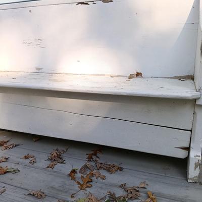 LOT 231: Outdoor Painted Wooden Porch Pew