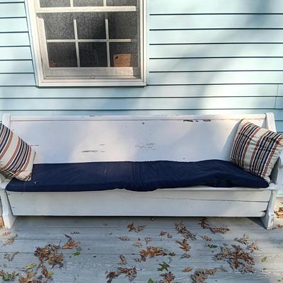 LOT 231: Outdoor Painted Wooden Porch Pew