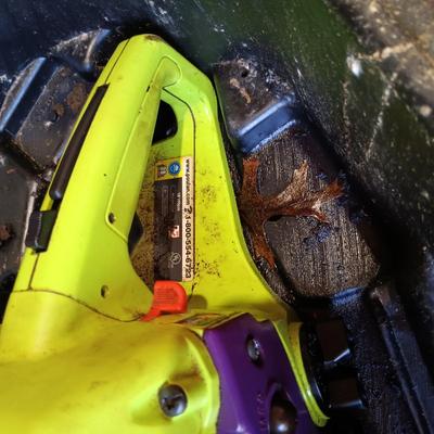 LOT 233: Remington Tree Trimmer, Poulan Wild Thing Chain Saw, Gardening Tools & Yard Games