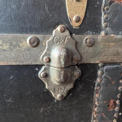 Antique steam trunk - crouch and Fitzgerald, pat date is May 4 1909