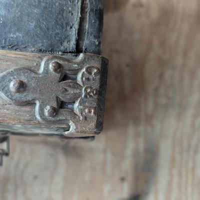 Antique steam trunk - crouch and Fitzgerald, pat date is May 4 1909