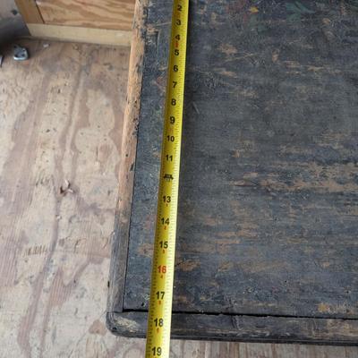 Wooden box with lid-furniture project