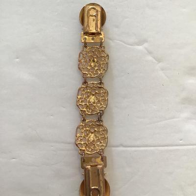 Sale Photo Thumbnail #12: Vintage sweater clip. Please see attached photos.