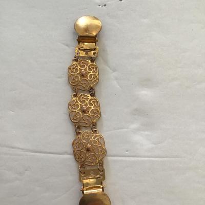Sale Photo Thumbnail #11: Vintage sweater clip. Please see attached photos.