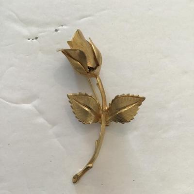 Sale Photo Thumbnail #26: Vintage Giovanni rose Brooch Please see attached photos.
