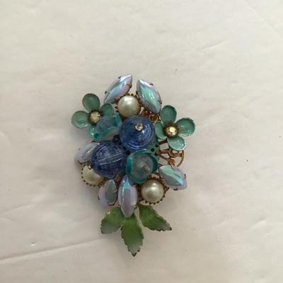 Sale Photo Thumbnail #32: Vintage Vendome Glass Brooch . Please see attached photos.
