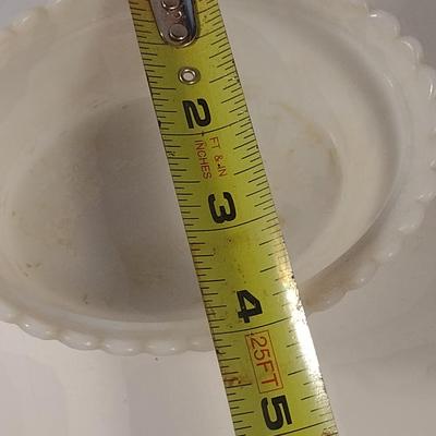 Sale Photo Thumbnail #678: Milk Glass Nesting Hen- Approx 5 3/8" Wide