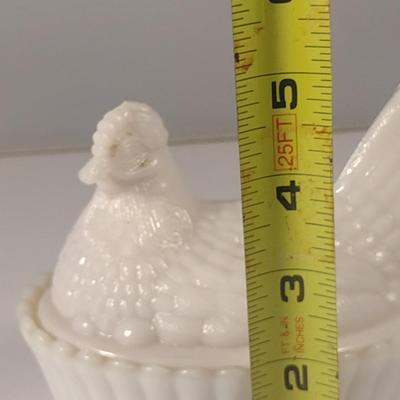 Sale Photo Thumbnail #679: Milk Glass Nesting Hen- Approx 5 3/8" Wide