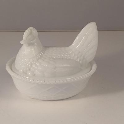 Sale Photo Thumbnail #680: Milk Glass Nesting Hen- Approx 5 1/2" Wide
