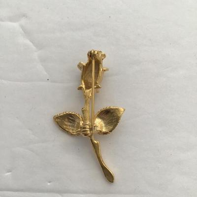 Sale Photo Thumbnail #67: Petite gold brooch. Please see attached photos.
