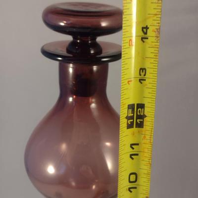 Sale Photo Thumbnail #695: Vintage Mid-Century Art Glass Gurgle Decanter with Stopper- Possibly Blenko- Approx 14 5/8" Tall