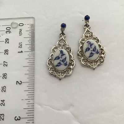 Sale Photo Thumbnail #73: Vintage, silver tone, ceramic bluebird earrings. Please see attached photos note has some wear blemishes.