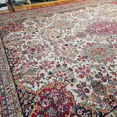 Wool Patterned Persian Style Rug (LR-JS)
