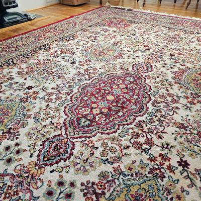 Wool Patterned Persian Style Rug (LR-JS)