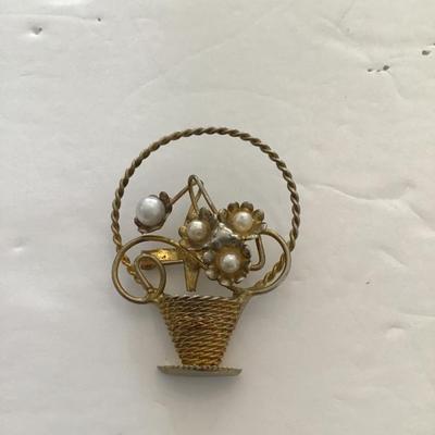 Sale Photo Thumbnail #92: Vintage brooch please see attached photos