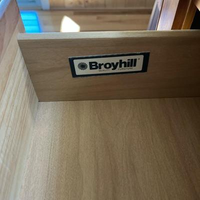 Sale Photo Thumbnail #156: Broyhill Pine Double Dresser With Mirror
Approximately 60"X17"X35"