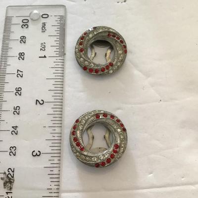 Sale Photo Thumbnail #104: vintage Silvertone shoe clips please see attached photos