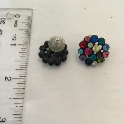 Sale Photo Thumbnail #115: Multicolor, fashion, statement earrings. Please see attached photos.