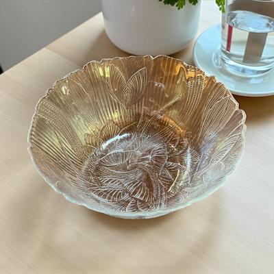 Sale Photo Thumbnail #175: Arcoroc Canterbury Crocus Clear Glass serving Bowl  9"