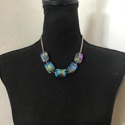 Beautiful Rainbow faceted, glass or crystal necklace silver toned