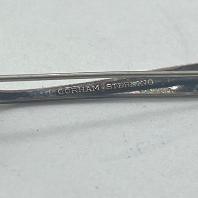 LOT 5: Sterling Silver Pins / Brooches - 27.1 Grams