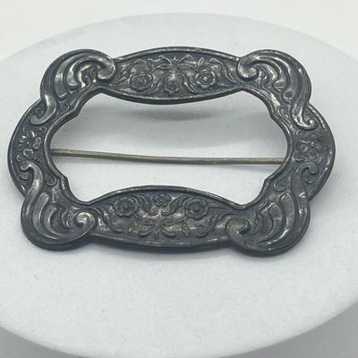 LOT 5: Sterling Silver Pins / Brooches - 27.1 Grams