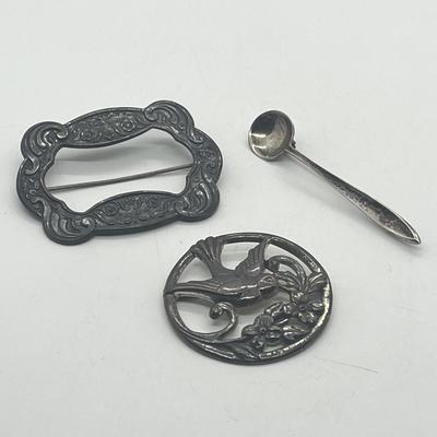 LOT 5: Sterling Silver Pins / Brooches - 27.1 Grams