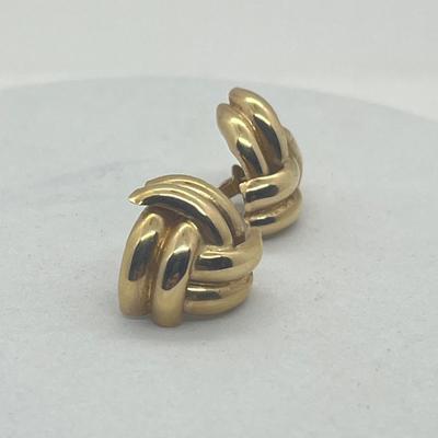 LOT 9: 14K Yellow Gold Pierced Earrings - 2.3 Grams