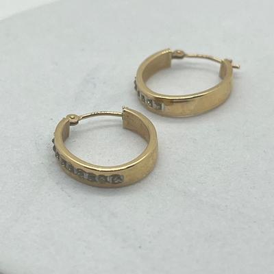 LOT 11: 14K Yellow Gold Hoop Earrings - 1.3 GTW