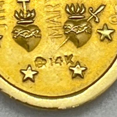 LOT 16: 14K Yellow Gold Catholic Virgin Mary Pendant - 3.5 Grams