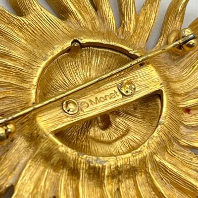 LOT 22: Vintage Gold Tone Brooch/Pin Collection