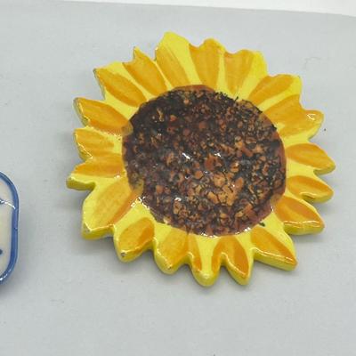 LOT 23: Adorable Vintage Brooch/Pin Collection