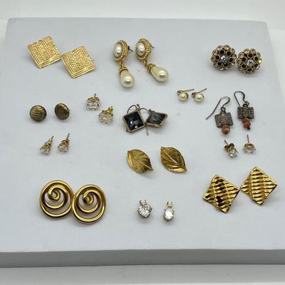 LOT 24: Collection of Gold Toned Pierced Earrings