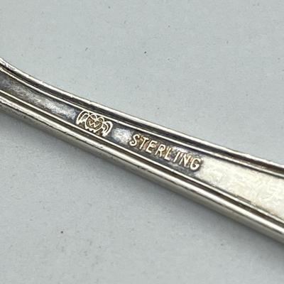 LOT 30: Sterling Silver Flatware Pieces - 81 Grams