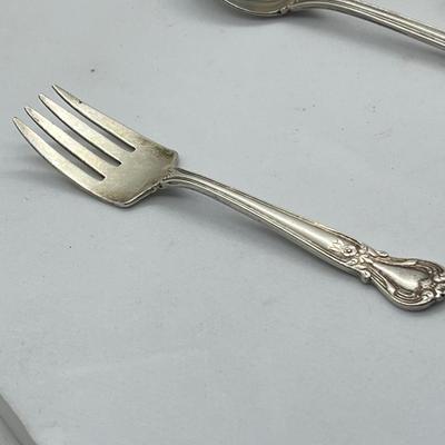 LOT 30: Sterling Silver Flatware Pieces - 81 Grams
