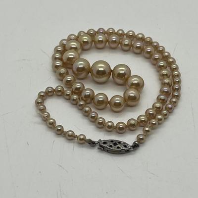 LOT 31: Vintage 15" Pearl Necklace with 10K Gold Clasp