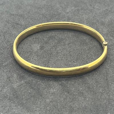 LOT 33: Vintage Gold Filled Hinged Bracelets