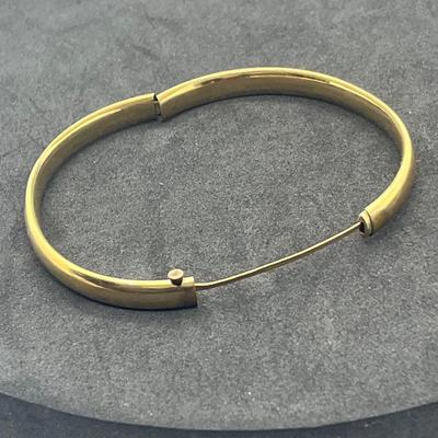 LOT 33: Vintage Gold Filled Hinged Bracelets