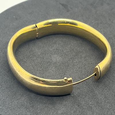LOT 33: Vintage Gold Filled Hinged Bracelets