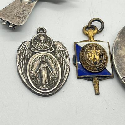 LOT 36: Catholic Religious Lot - Rosaries (Some Sterling) and More