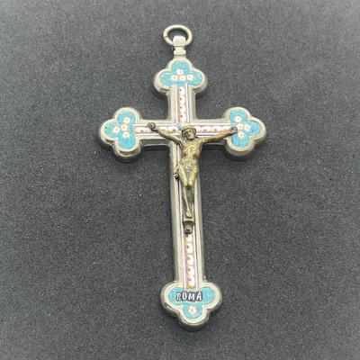 LOT 43: Antique Micro-Mosaic Crucifix Cross Pendant