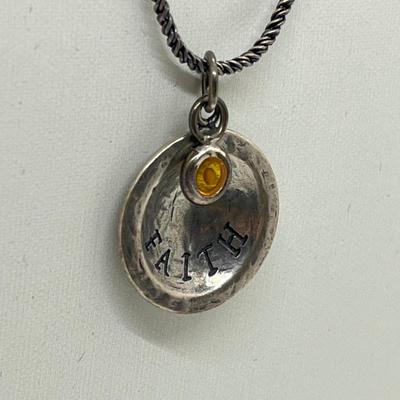 LOT 49: Costume Necklaces